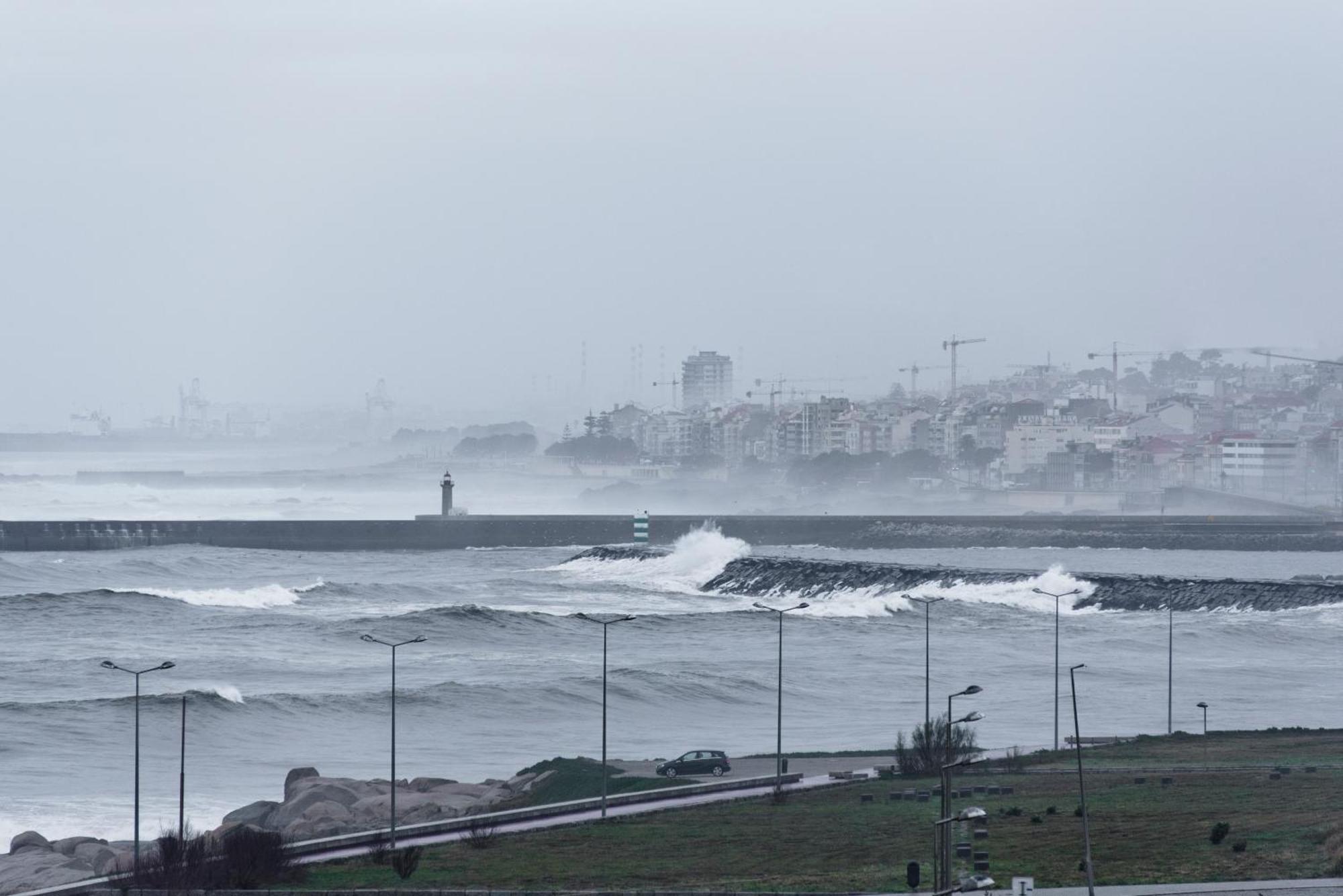 Golden Tulip Porto Gaia Hotel Vila Nova de Gaia Exterior foto