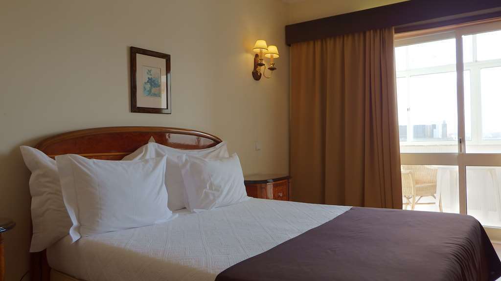 Golden Tulip Porto Gaia Hotel Vila Nova de Gaia Exterior foto